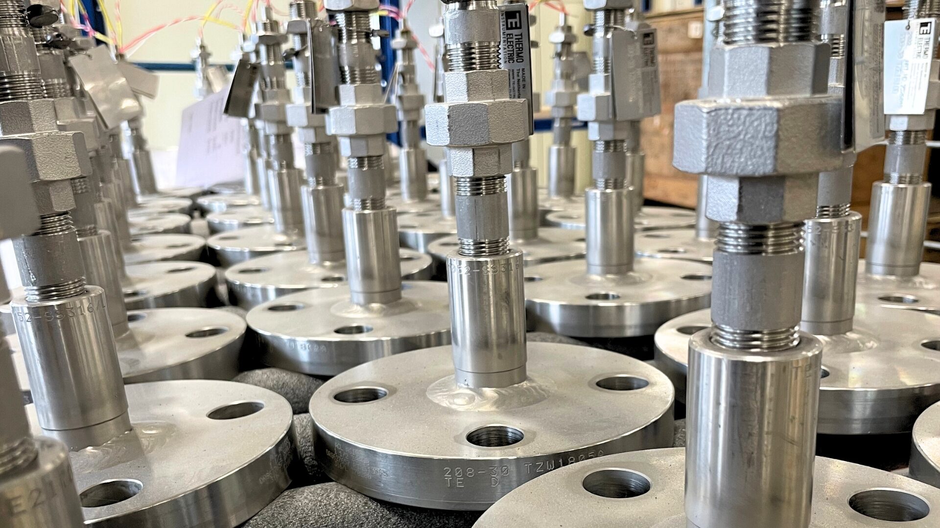 Thermowell Response Time, Stem Profiles, and Vibration Considerations